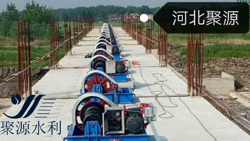 卷揚啟閉機工程現(xiàn)場