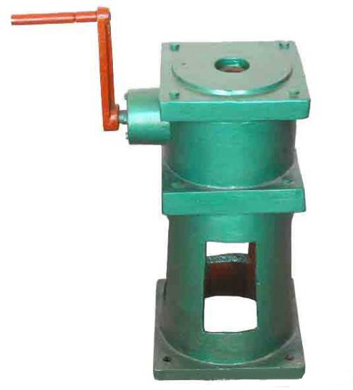 側(cè)搖式啟閉機(jī)